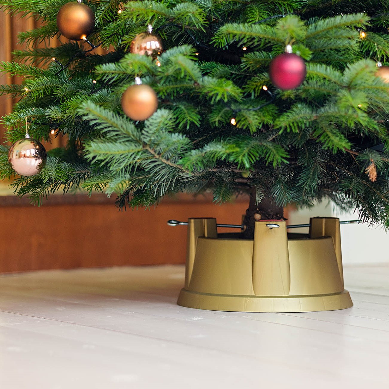 Keep a Christmas Tree from Falling Over or Leaning | Wobble Wedges